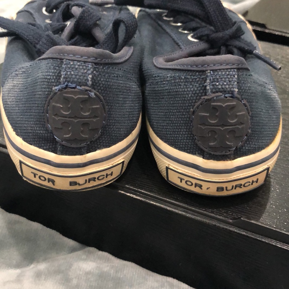 Sneakers - Picture 3 of 3